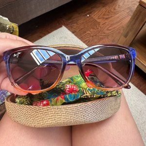 listing-status-banner